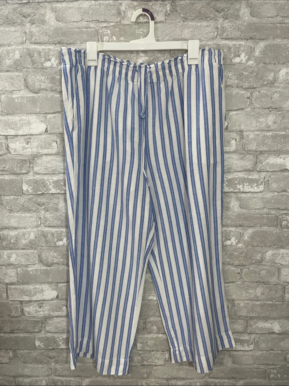 H&M Blue and White Striped Linen Wide Leg Cropped Drawstring Pants